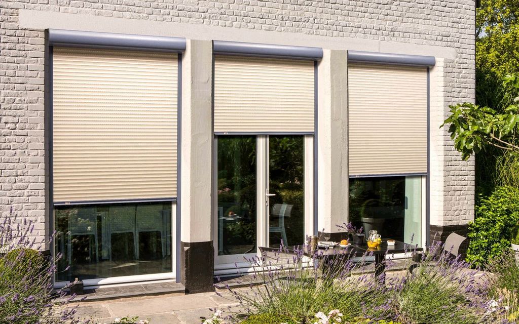 Confort Et Fenetres 72 Menuisier Sarthe 72 Volets 2